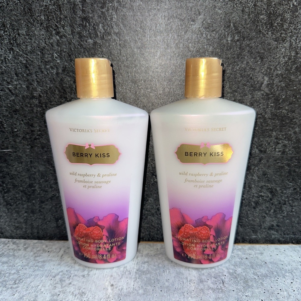 2 Lot VICTORIA'S SECRET BERRY KISS BODY LOTION